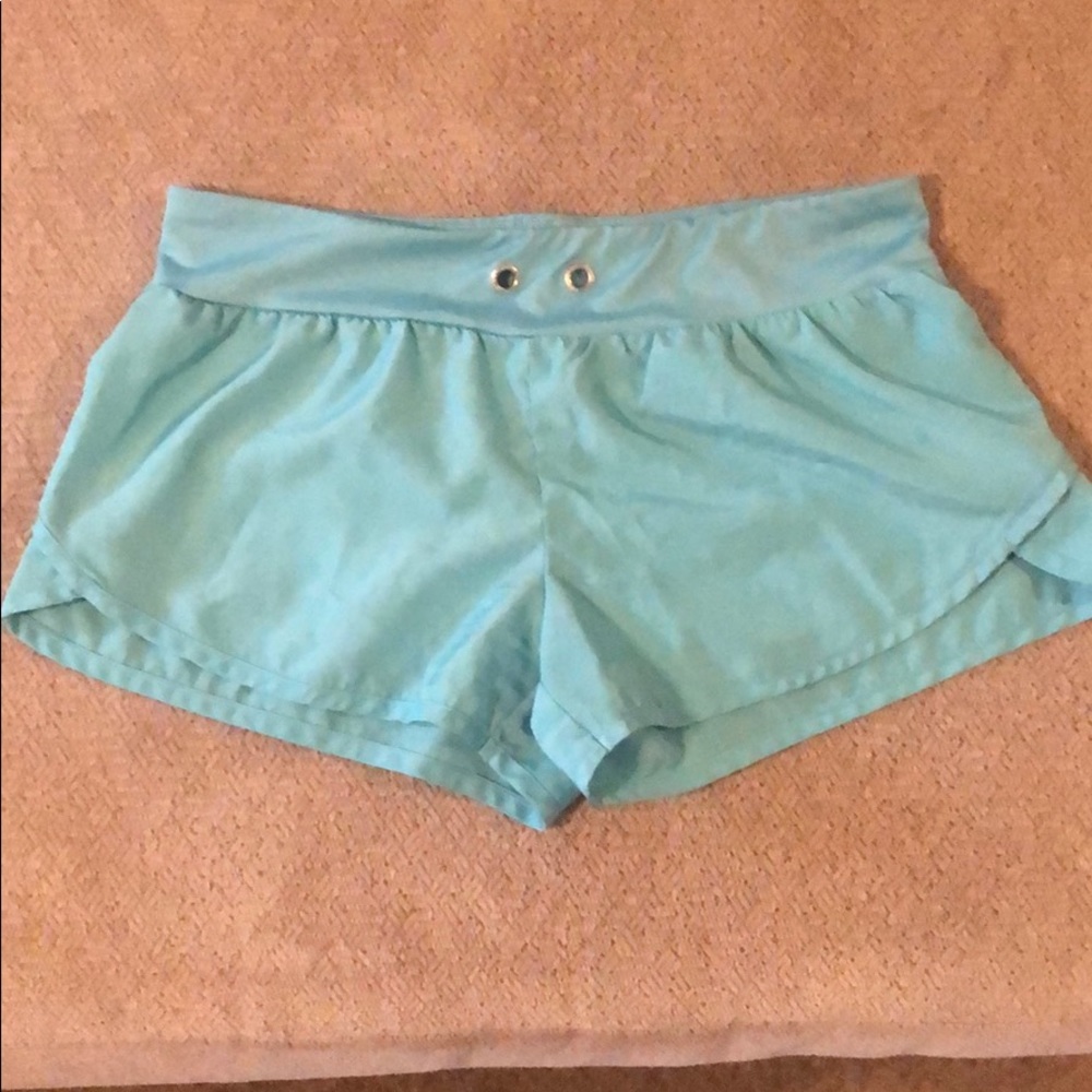 Running shorts